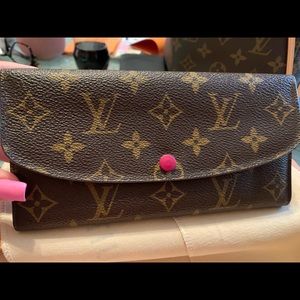 LV Emilie wallet
